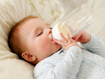 Kinh nghiệm hút sữa và cách bảo quản sữa mẹ sau khi vắt