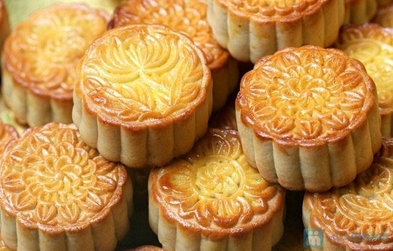 Mối nguy hại mang tên bánh Trung thu tự làm