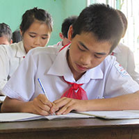 Đề thi học kì 1 môn Tiếng Anh lớp 9 trường THCS Cát Minh, Bình Định năm 2013 - 2014