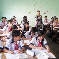 Đề kiểm tra học kì 1 môn Ngữ văn lớp 7 năm học 2015 - 2016 trường THCS Cảnh Hóa, Quảng Bình
