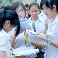 Đề thi học kì 1 môn Ngữ Văn lớp 8 Trường THCS Nguyễn Huệ - Khánh Hòa