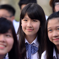 Bộ đề thi học kỳ I môn Tiếng Anh lớp 10 (nâng cao) trường THPT Chu Văn An năm 2014 - 2015