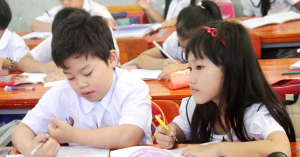 Đề kiểm tra cuối học kì 2 môn Tiếng Việt lớp 5 phòng GD&ĐT tỉnh Quảng Ninh  năm 2014 - 2015 - Đề kiểm tra học kì II môn Tiếng Việt lớp 5 có đáp án -  VnDoc.com