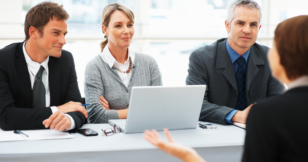 Kinh nghiệm hỏi lại phỏng vấn viên bằng Tiếng Anh