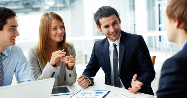 Mẫu câu giao tiếp đặt lịch/ mời tham gia cuộc họp cần biết