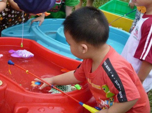 Các trò chơi dạy bé biết chữ Các trò chơi dạy bé biết chữ