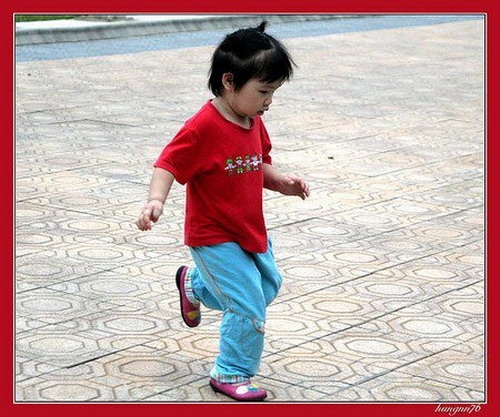 Các trò chơi dạy bé biết chữ Các trò chơi dạy bé biết chữ