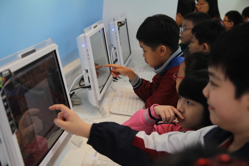 Thông báo về sự cố của hệ thống IOE