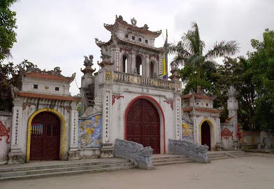 Đền Quan lớn Tuần Tranh ở Lạng Sơn