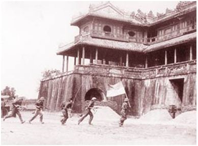 Lý thuyết Lịch sử 12 bài 23: Khôi phục và phát triển kinh tế - xã hội ở miền Bắc, giải phóng hoàn toàn miền Nam (1973-1975)