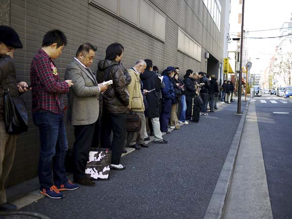 Nghị luận bàn về văn hóa xếp hàng của người Việt Nam