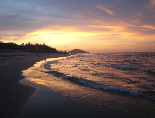 Lập dàn ý tả quang cảnh một buổi sáng (bình minh) trên biển