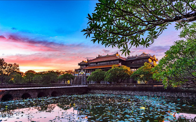 Thắng cảnh Thừa thiên huế