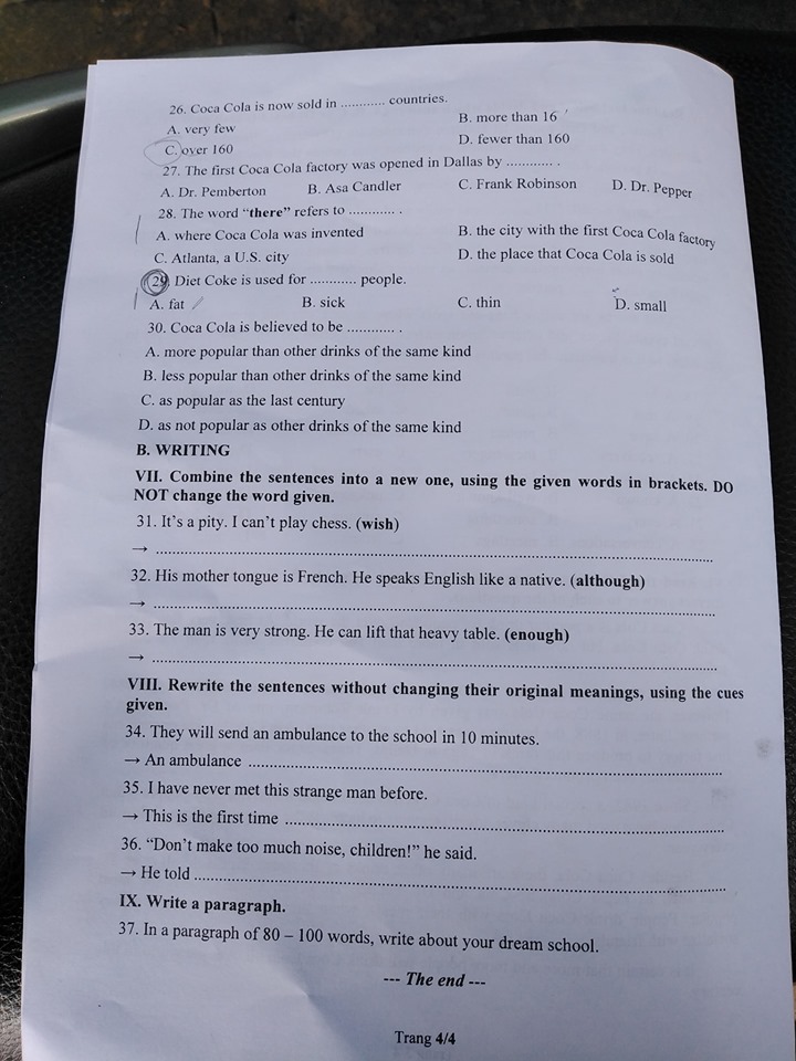 Đề thi vào lớp 10 môn Tiếng Anh