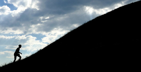 Không có việc gì khó chỉ sợ lòng không bền