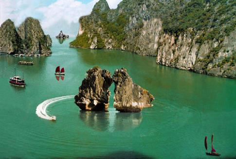 Giải bài 12B: Việt Nam tổ quốc yêu thương