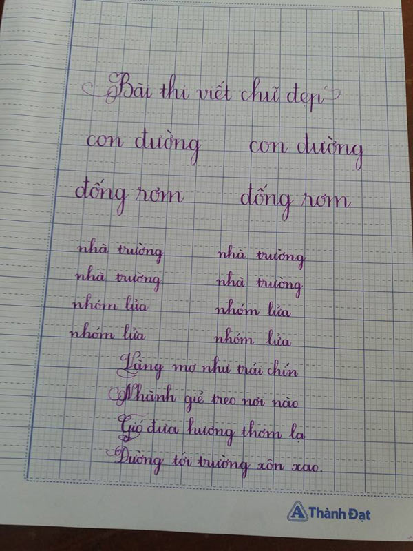 Bài thi viết chữ đẹp của học sinh lớp 1
