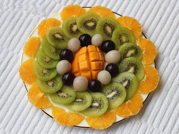 Trang trí đĩa trái cây đẹp