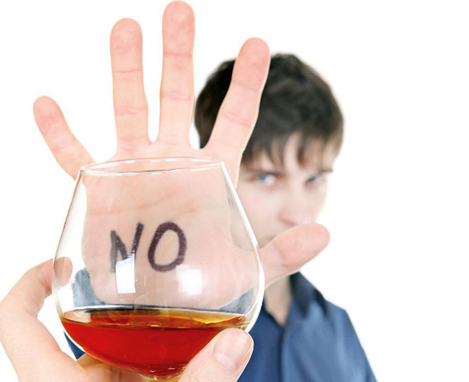 Thuyết minh tác hại của rượu bia