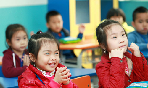 Có nên cho trẻ học trước khi vào lớp 1?