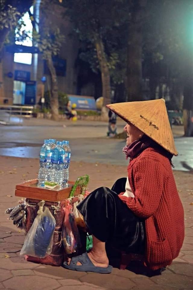 Tả một cụ già