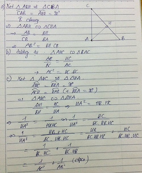 Cho tam gi&aacute;c ABC vu&ocirc;ng tại A, đường cao AH