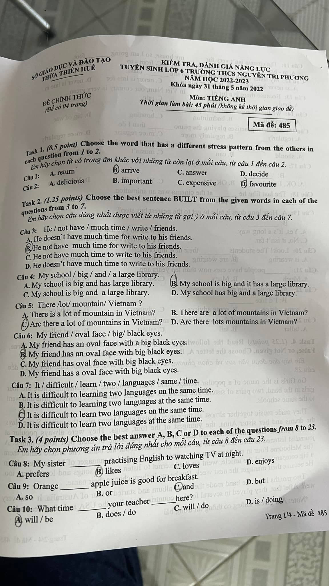 Đáp án đề thi vào lớp 6 môn tiếng Anh trường THCS Nguyễn Tri Phương