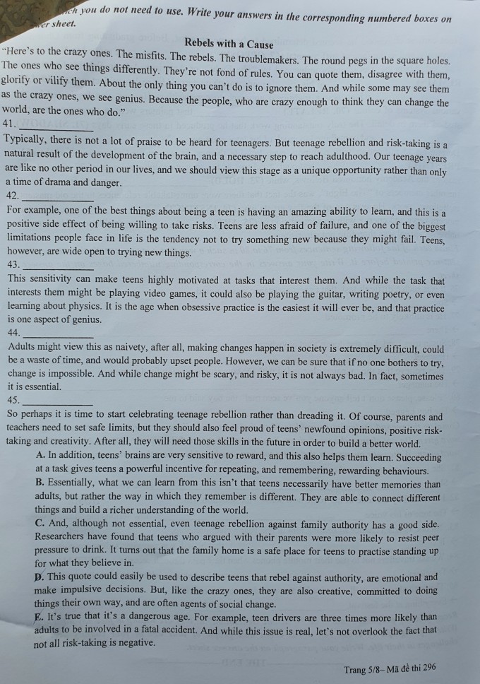 Đề thi chuyên Anh vào lớp 10 Đh Sư phạm Hà Nội năm 2022