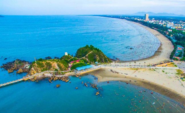 Viết một đoạn văn kể về cảnh đẹp nước ta mẫu 2