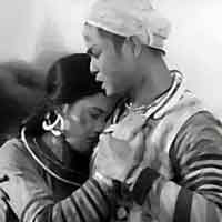 Đề 2: Phân tích ý nghĩa của chi tiết tiếng sáo trong hai lần xuất hiện