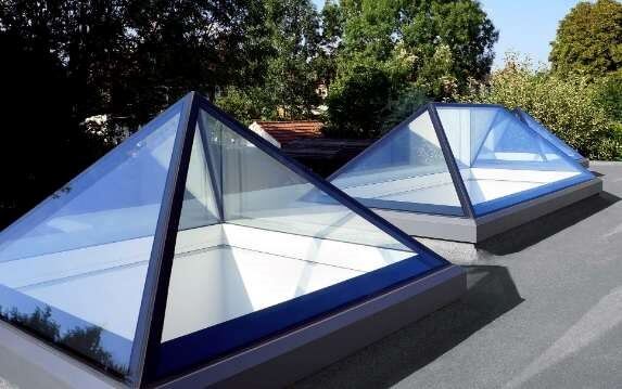 Đường thẳng và mặt phẳng trong không gian Kết nối tri thức 