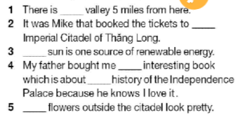 Tiếng Anh 12 Bright Workbook Hello trang 4