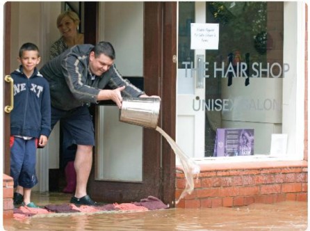 Tiếng Anh 10 Friends Global Unit 4 4C Listening