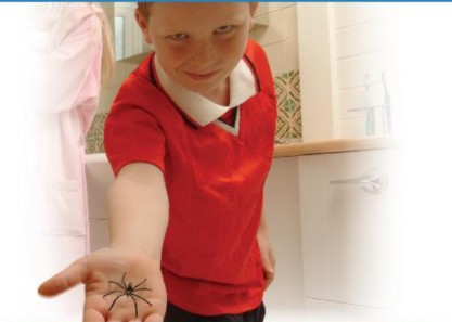 Tiếng Anh 10 unit 1 1H. Writing